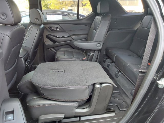 Used 2023 Chevrolet Traverse RS w/ LPO, Floor Liner Package AWD/4WD image 16
