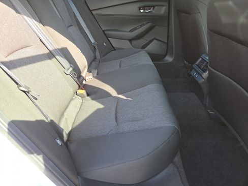 Certified 2025 Honda Accord LX image 21