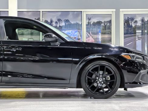 Used 2024 Honda Civic Sport image 33