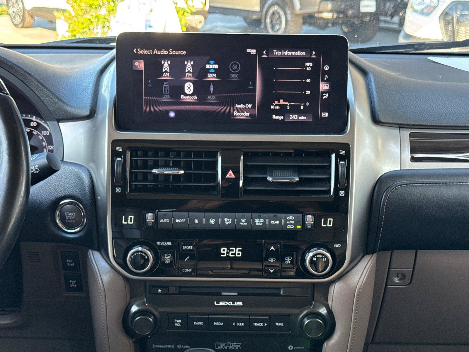 Used 2023 Lexus GX 460 Luxury w/ Sport Design Package AWD/4WD image 21