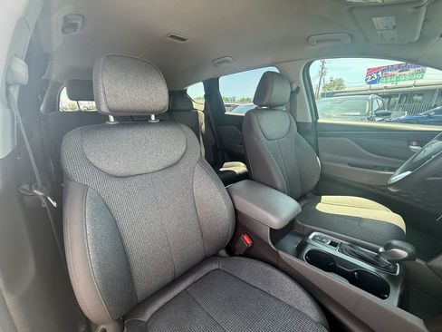 Used 2020 Hyundai Santa Fe SE FWD image 24