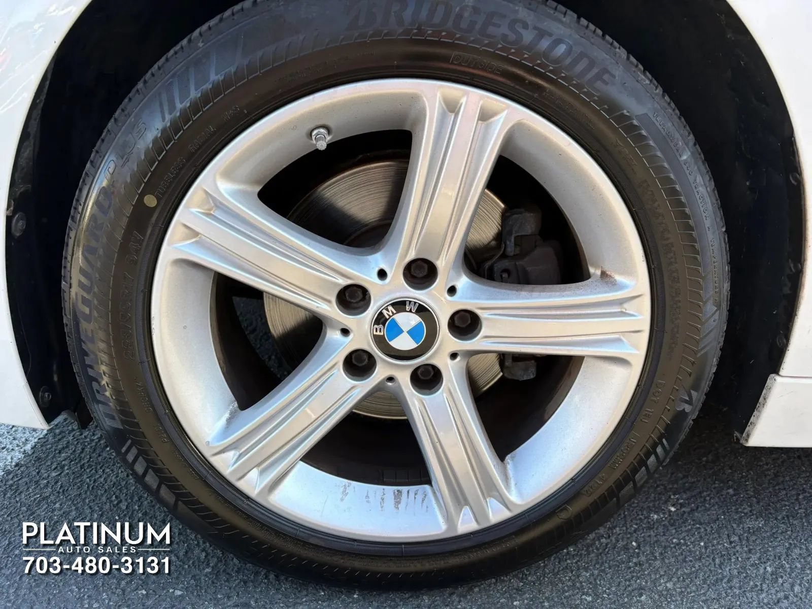 Used 2015 BMW 320i xDrive Sedan AWD/4WD image 24