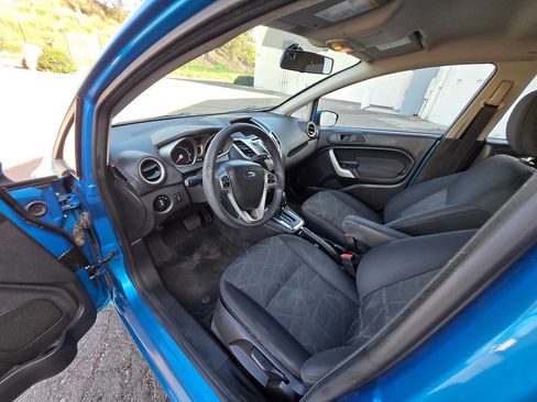 Used 2013 Ford Fiesta SE image 22