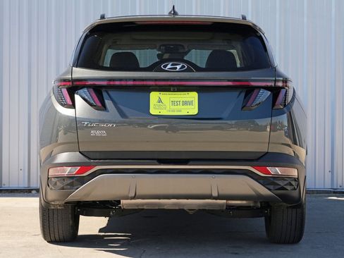 Used 2022 Hyundai Tucson Limited w/ Cargo Package image 10