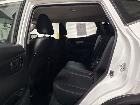 Used 2019 Nissan Rogue Sport S FWD image 22