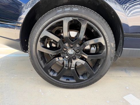 Used 2021 Land Rover Range Rover Westminster Edition image 12