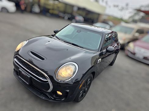 Used 2017 MINI Cooper Clubman S FWD image 7