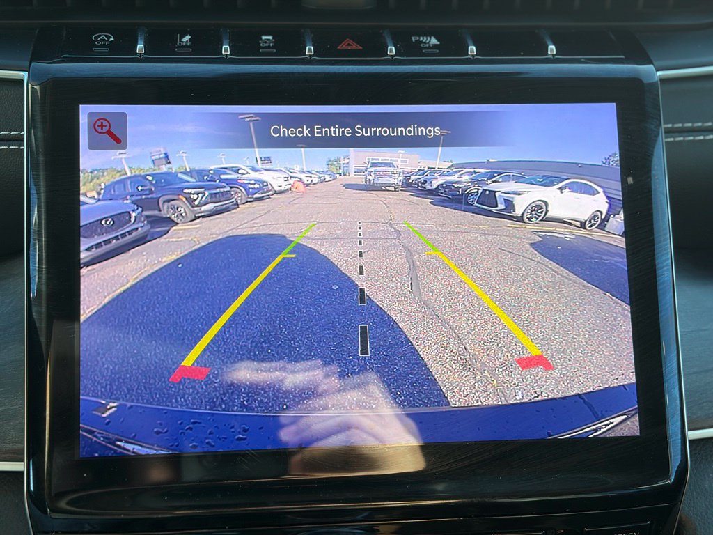 Certified 2023 Jeep Grand Cherokee L Limited AWD/4WD image 41