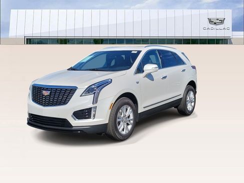 Used 2025 Cadillac XT5 Luxury image 4