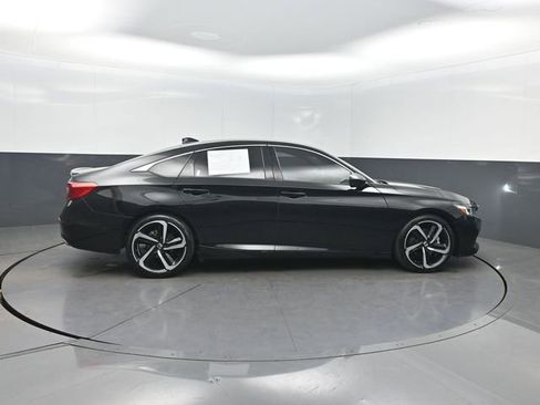 Used 2022 Honda Accord Sport image 38