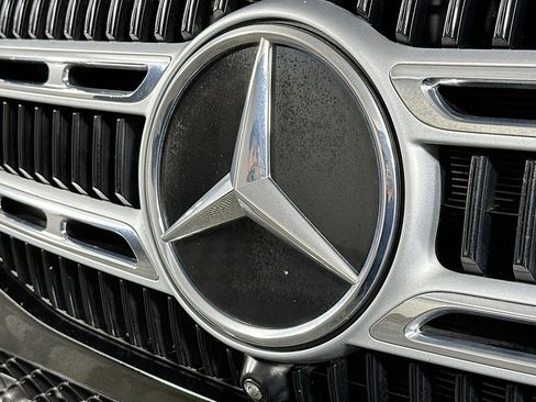 Used 2024 Mercedes-Benz GLE 350 4MATIC image 15