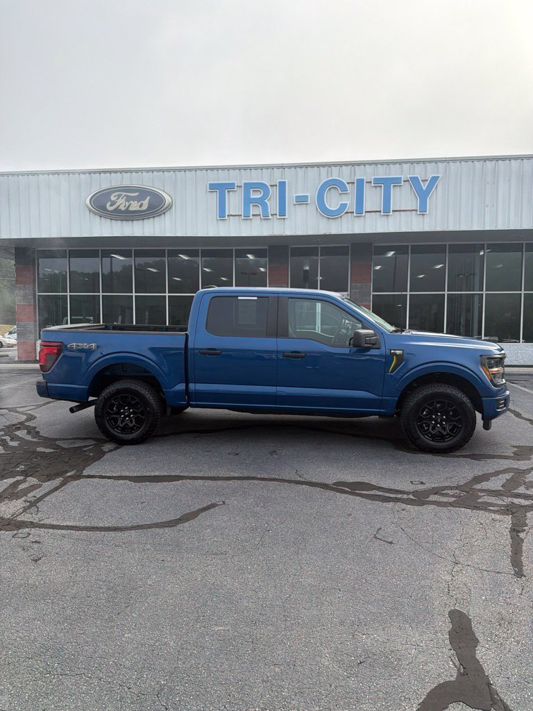 Used 2025 Ford F150 STX AWD/4WD image 1