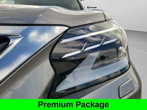 Used 2023 Lexus GX 460 Premium image 8