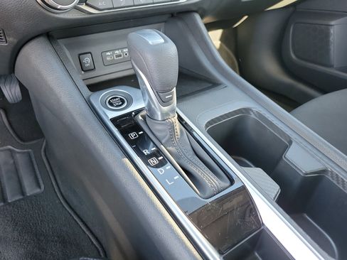 Used 2025 Nissan Sentra SV image 12