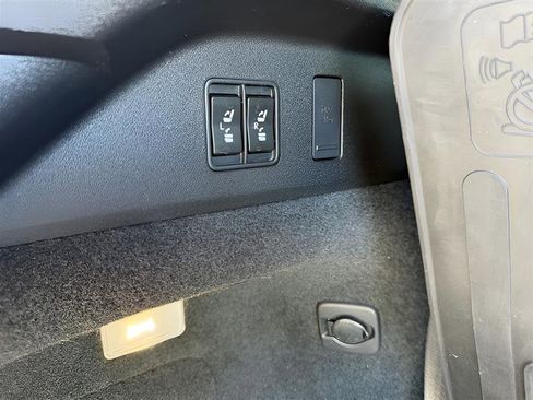 Used 2020 Lexus RX 350L FWD image 42