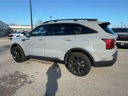 Used 2023 Kia Sorento X-Line EX image 7