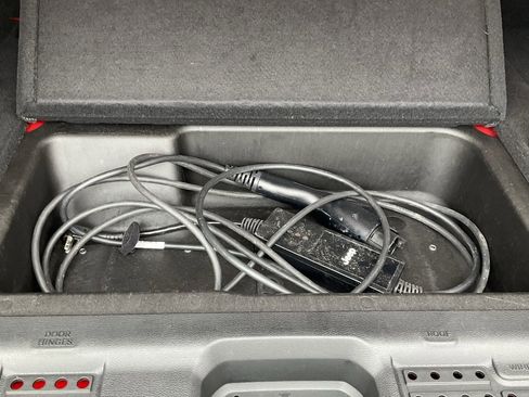 Used 2024 Jeep Wrangler Unlimited Rubicon 4xe image 28