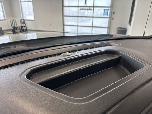 Used 2019 Chevrolet Silverado 1500 LT w/ All-Star Edition image 50