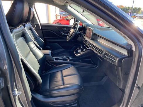Used 2021 Lincoln Corsair AWD w/ Premium Package image 42
