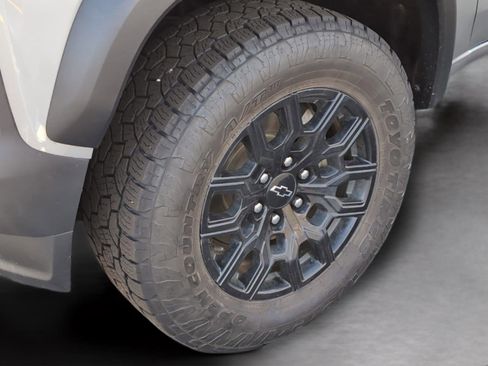 Certified 2024 Chevrolet Colorado Trail Boss w/ Advanced Trailering Package image 30