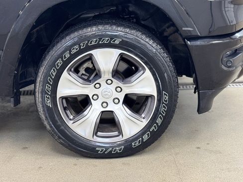 Used 2022 RAM 1500 Laramie w/ Sport Appearance Package image 4