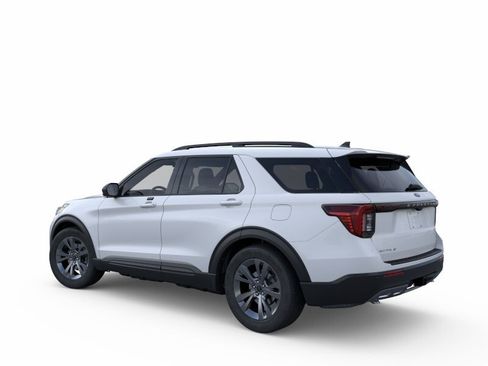 New 2026 Ford Explorer Active w/ Active Comfort Package AWD/4WD image 11