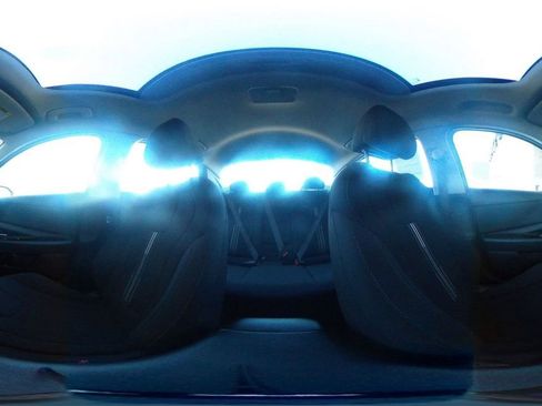 Used 2025 Hyundai Elantra SEL image 45