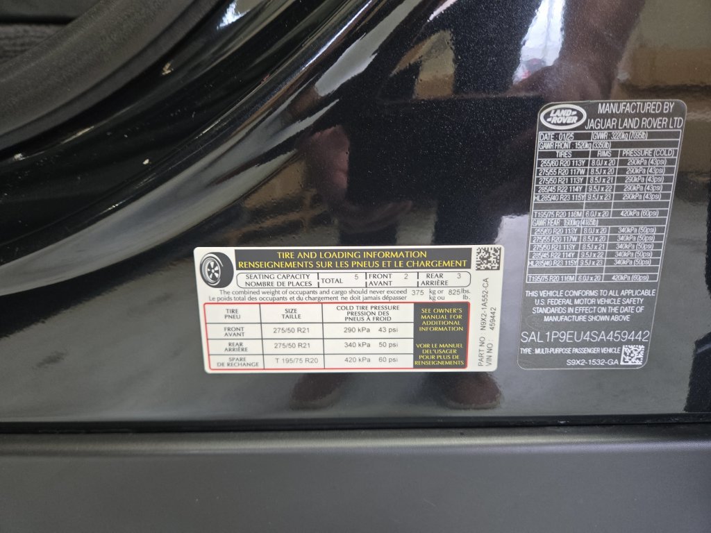 Used 2025 Land Rover Range Rover Sport SE AWD/4WD image 30