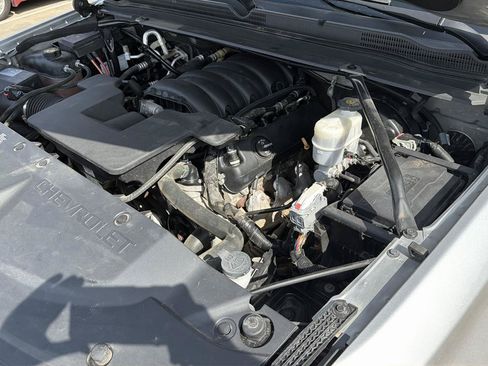 Used 2020 Chevrolet Tahoe LS AWD/4WD image 38
