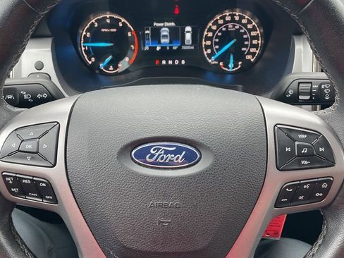 Used 2022 Ford Ranger XLT w/ Equipment Group 301A Mid image 11