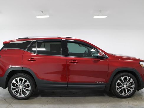 Used 2018 GMC Terrain SLT w/ Preferred Package image 11