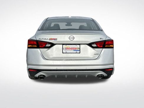 New 2025 Nissan Altima 2.5 SL image 4