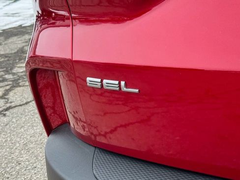 Used 2022 Ford Escape SEL image 15