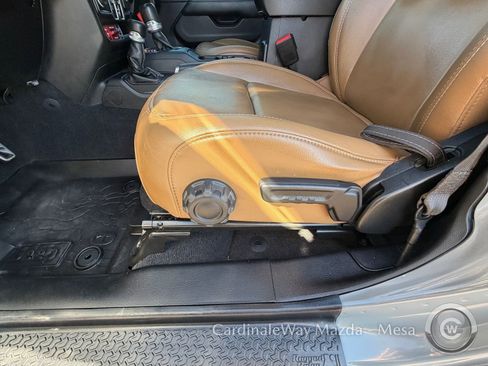 Used 2021 Jeep Gladiator Rubicon image 17