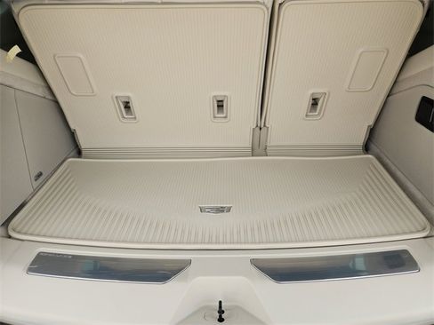 New 2026 Cadillac Escalade Platinum Sport w/ LPO, Floor Liner Package image 26