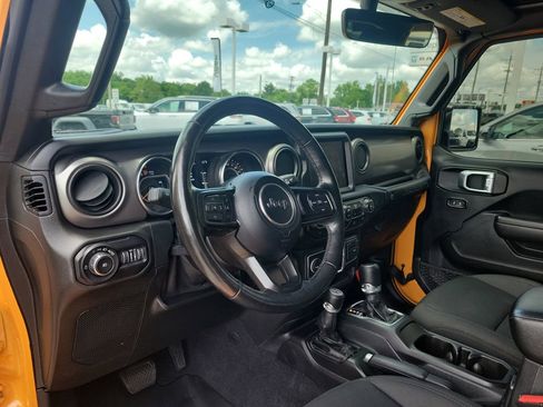 Used 2021 Jeep Wrangler Unlimited Sport AWD/4WD image 15
