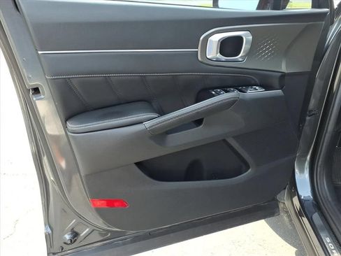 Used 2022 Kia Sorento SX AWD/4WD image 17