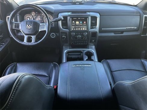 Used 2016 RAM 2500 Limited image 11