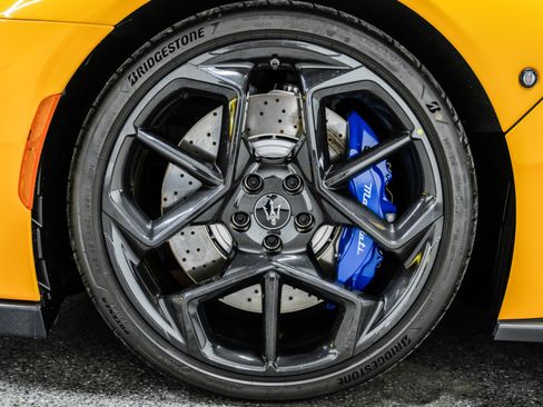 Used 2023 Maserati MC20 Spyder image 9