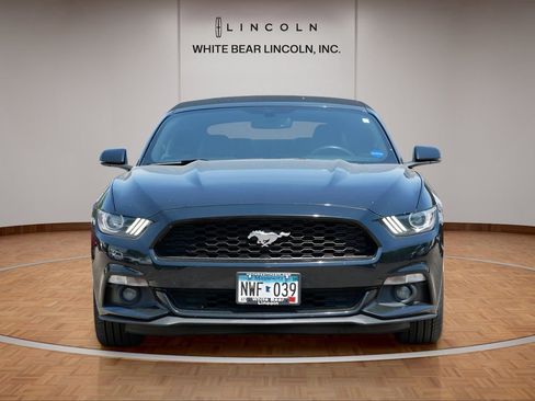 Used 2016 Ford Mustang Premium image 2