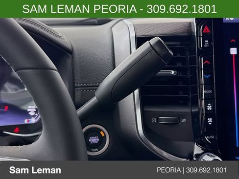 New 2026 RAM 3500 Laramie AWD/4WD image 17