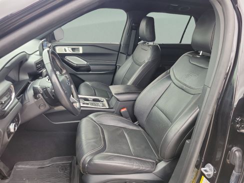 Used 2023 Ford Explorer ST w/ Equipment Group 401A AWD/4WD image 17