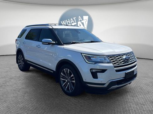 Used 2018 Ford Explorer Platinum AWD/4WD image 1