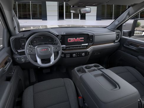 New 2026 GMC Sierra 2500 SLE AWD/4WD image 15