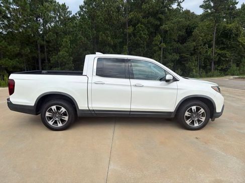 Used 2019 Honda Ridgeline RTL-E image 6