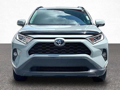 Certified 2021 Toyota RAV4 XLE Premium AWD/4WD image 3