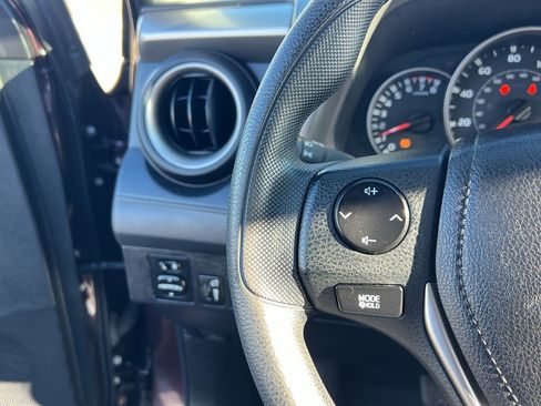 Used 2016 Toyota RAV4 LE image 29