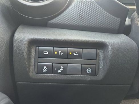 Used 2024 Nissan Kicks S FWD image 10