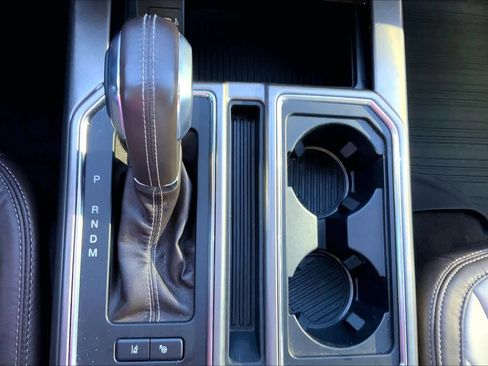 Used 2019 Ford F150 Limited w/ Trailer Tow Package image 32