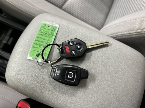 Used 2017 Subaru Forester 2.5i Premium AWD/4WD image 12